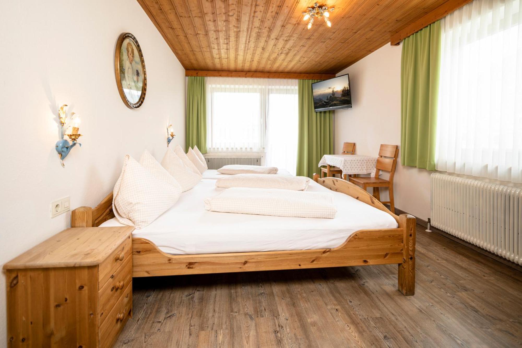 Gasthof Pension Knapp Strass im Zillertal Cameră foto